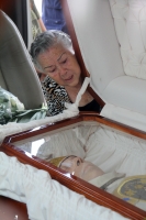 Miércoles 6 de septiembre de 2017. Tuxtla Gutiérrez. Los restos mortales del primer obispo de diócesis de Tuxtla Gutiérrez, José Trinidad Sepúlveda Ruí­z, son recibidos con la modestia que le caracterizó en la entrada de la capital del estado de Ch