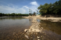 Jueves 27 de julio del 2017. Chiapa de Corzo. El nivel de las aguas del rio Grijalva continúa ofreciendo paisajes de lodo y piedra mientras que las deficiencias en el abasto de agua sigue siendo deficiente en Tuxtla.