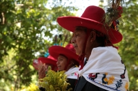 20230806. Tuxtla. El simbolismo y  la ritualidad se encuentran presente en cada celebraciÃ³n del ciclo festivo tradicional de la comunidad originaria Zoque. Esta maÃ±ana en la procesiÃ³n de las vÃ­rgenes hacia La Reserva La Laguna en Tuxtla GutiÃ©rrez.