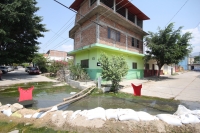 Miércoles 11 de abril del 2012. Agua para todos en la colonia Maya.