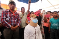 Miércoles 17 de junio del 2015. Tuxtla Gutiérrez, Agustín Gómez Pérez, joven inmolado durante las protestas del mes de diciembre pasado durante su conferencia de prensa momentos antes de regresar a la comunidad Chigton en el municipio de Ixtapa.