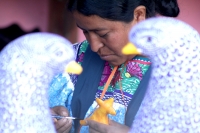 noviembre del 2014. Amatenango del Valle. La tradición de la alfarerÃa tradicional de las comunidades tsentales se encuentra presente en las manos de las mujeres de esta comunidad de los Altos de Chiapas, quienes manifiestan preocupación por la proliferac noviembre del 2014. Amatenango del Valle. La tradición de la alfarerÃa tradicional de las comunidades tsentales se encuentra presente en las manos de las mujeres de esta comunidad de los Altos de Chiapas, quienes manifiestan preocupación por la proliferac