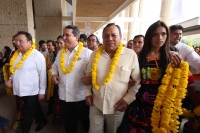 Jueves 5 de enero. Ex dirigentes Perredistas apuestan por Ernesto Villanueva.