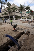 Jueves 5 de enero 2012. Obras de remodelación  en la Avenida Central.