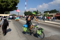 ueves 8 de diciembre del 2016. Tuxtla Gutiérrez. Integrantes del Movimiento Magisterial de Chiapas inician esta mañana bloqueos carreteros en varias entidades de este estado del sureste de México.