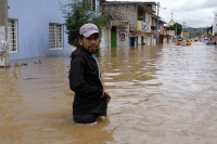 Viernes 6 de noviembre del 2020. San Cristóbal de las Casas. La #lluvia ha ocasionado que las calles de la colonial ciudad de Los altos de #Chiapas permanezcan bajo el agu, mientras que cientos de #familias buscan refugio