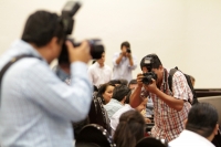 Martes 11 de noviembre del 2014. Tuxtla Gutiérrez. Los fotógrafos en el congreso del estado.