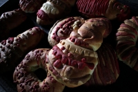 Jueves 29 de octubre del 2020. Berriozabal. El #tradicional #pan de muerto es cocinado de manera artesanal en la comunidad por las hábiles manos de doña Mechita Hernández