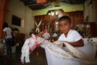 20210724. Suchiapa. La Danza del Caballito Blanco recorren las calles en Honor a Santa Ana y Santiago Apóstol en esta comunidad.