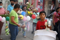 20210724. Suchiapa. La Danza del Caballito Blanco recorren las calles en Honor a Santa Ana y Santiago Apóstol en esta comunidad.