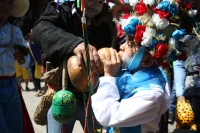 20210531. El Calalá en Suchiapa.  Día de La Topada del Calalá: los diferentes grupos de danzantes se encuentran para acompañar el recorrido ritual hacia la Ermita de esta comunidad