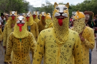Martas 13 de junio del 2017. Suchiapa. El recorrido de la topada del Santísimo da inicio a las danzas del Calalá en las comunidades de esta localidad de la depresión central de Chiapas.  Los danzantes se reúnen entre las comunidades de oriente de esta loc