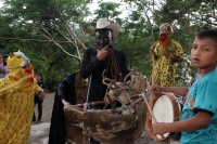 Miércoles 14 de agosto del 2017. Chiapa de Corzo. Los danzantes del Calalá en la ribera del rio Grande guardan la costumbre del visitar el Cerro del Tigre o Diliñumbure donde los habitantes relatan la historia del lugar encantado donde aparecía un pequeño