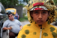 Miércoles 30 de mayo del 2018. Chiapa de Corzo. Los jóvenes danzantes del Calalá del Bario Benito Juárez se preparan para realizar el recorrido hacia el Cerro del Tigre esta tarde