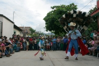 Junio del 2017. Suchiapa. La Danza del Venado realiza sus preparativos para las celebraciones del Calalá que se realiza durante los días del Santísimo Sacramento o Corpus Christi en las comunidades de la depresión central de Chiapas.