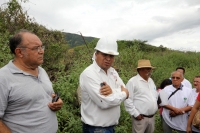 Viernes 8 de noviembre del 2013. Chiapa de Corzo. Pobladores de la Ribera Cahuare se manifiestan esta mañana para anunciar las medidas de protesta que realizaran en las siguientes semanas para exigir la intervención estatal para controlar la contaminación