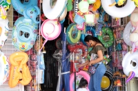 20210330. Tuxtla G. En los mercados públicos de Chiapas,  todo listo para ir a la playa