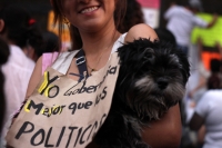 20230312. Tuxtla. Durante la marcha a favor de los animales.