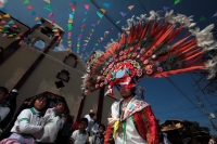 Viernes 2 de febrero del 2018. Tuxtla Gutiérrez. El conjunto de danzas Zoques durante las celebraciones de La Candelaria en la parroquia de Copoya.