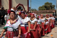 Viernes 2 de febrero del 2018. Tuxtla Gutiérrez. El conjunto de danzas Zoques durante las celebraciones de La Candelaria en la parroquia de Copoya.