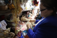 Viernes 27 de enero del 2012. Preparando la Sentada del Niño Dios.