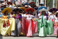 Viernes 1 de febrero el 2109. San Fernando. El baile de Yomo Etze es realizado durante el recorrido de Las Candelarias  en las sinuosas calles al inicio de los festejos del segundo mes de año