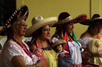 Viernes 1 de febrero el 2109. San Fernando. El baile de Yomo Etze es realizado durante el recorrido de Las Candelarias  en las sinuosas calles al inicio de los festejos del segundo mes de año