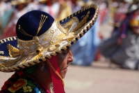 Viernes 1 de febrero el 2109. San Fernando. El baile de Yomo Etze es realizado durante el recorrido de Las Candelarias  en las sinuosas calles al inicio de los festejos del segundo mes de año