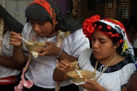 Sábado 2 de febrero del 2018. Tuxtla Gutiérrez. Los bailes de la Virgen de Candelaria son realizados este medio día por los miembros de la comunidad Zoque en la Parroquia de Copoya