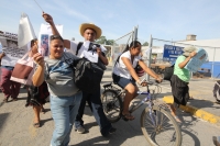 Martes 26 de julio. Familiares de migrantes en transito hacia los EEUU y de desaparecidos centroamericanos marchan entre la frontera entre las ciudad Gautemalteca Tecum Uman y Ciudad Hidalgo del municipio de Tapachula, Chiapas en la Caravana Paso a Paso p