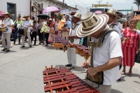 Domingo 17 de julio del 2017. Chiapa de Corzo. El colorido y musicalidad del pueblo chiapacorceño acompaña las procesiones de la Virgen del Carmen hacia los barrios tradicionales de esta comunidad de la ribera del Rio Grijalva.