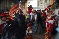 Sábado 2 de marzo del 2019. Tuxtla Gutiérrez. Los danzantes tradicionales de la Comunidad Zoque realizan el recorrido ritual los diferentes bailes correspondientes al Carnaval en el lado poniente norte de la ciudad.