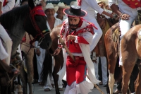 Domingo 24 de junio del 2018. Tuxtla Gutiérrez. El Carrerante de palo.  Los Carrerantes recorren las calles de la Antigua San Bartolomé de los Llanos cabalgando por las diferentes calles que comunican  las iglesias de San Pedro y San Sebastián en varia