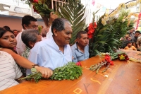 Martes 17 de mayo. El tradicional recorrido del Carretón de San Pascualito Rey recorre esta mañana las calles del sur de la ciudad visitando las antiguas ermitas de la cofradía de la etnia zoque en la ciudad de Tuxtla Gutiérrez.