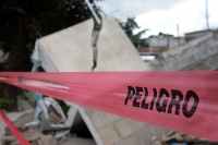 Domingo 30 de agosto del 2020. Tuxtla Gutiérrez. Una construcción colapsa durante la noche. Las fuertes lluvias han ocasionado el reblandecimiento de varias partes del muro de contención del afluente del Rio Sabinal en el Libramiento Norte