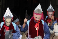 Miércoles 5 de abril del 2017. Chiapa de Corzo. Los jóvenes chiapanecas realizan una pintoresca representación de la lucha de la conquista entre los pueblos de la ribera del Grijalva donde los indígenas atacan a las huestes españolas, esta representación 