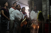 Noviembre 19 de noviembre del 2017. Tuxtla Gutiérrez. Los músicos Zoques de Chiapas se reúnen durante el encuentro de tamboreros y piteros para celebrar la continuidad de las costumbres dentro de esta comunidad indí­gena de Chiapas.