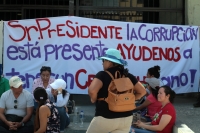 Lunes 8 de julio del 2019. Tuxtla Gutiérrez. Trabajadores del CECYTECH continúan protestando exigiendo la destitución de los directivos por la constante corrupción en esta institución chiapaneca.