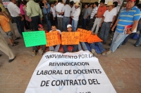 Miércoles 3 de agosto. Trabajadores del Cecytech continúan protestando en el edificio del gobierno estatal para exigir el cumplimiento de las minutas de trabajo sostenido con las autoridades para la contratación de más de 80 trabajadores de esta instituci