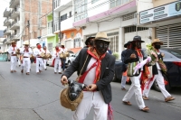 20210503. Tuxtla G. El recorrido del Baile del Torito Zoque en la calles de la ciudad