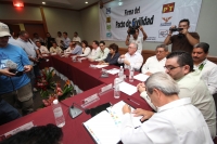 Lunes 5 de marzo del 2012. Pacto de civilidad electoral.