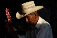 Viernes 19 de abril del 2019. Chiapa de Corzo. Los chamales. Las ofrendas de flores son primordiales durante las festividades del Viacrucis en la ciudad de la ribera del Rio Grande de Chiapas.