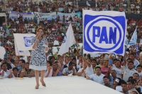 Domingo 1 de abril del 2012. Josefina Vázquez Mota en campaña desde el Estadio Olímpico de la ciudad de Tapachula