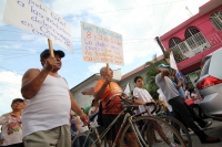 Jueves 17 de agosto del 2017. Chiapa de Corzo. Los familiares de los detenidos por los enfrentamientos durante la llegada de EPN a Chiapa de Corzo se manifiestan acompañados de organizaciones sociales y magisteriales esta tarde.