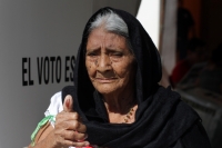 Domingo 25 de noviembre del 2018. Chicoasen. Las elecciones extraordinarias para la elección de alcaldes en 10 municipios de Chiapas inician esta mañana. En la comunidad de la ribera del rio Grijalva, Chicoasen se llevan los comicios sin que se den inci