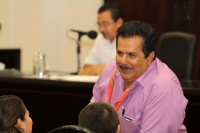 Jueves 5 de diciembre del 2013. Tuxtla Gutiérrez. El diputado local Jesús Alejo Orantes acusa a sus compañeros de las bancadas priistas de haber participado en el desfalco de la administración anterior en el estado de Chiapas.