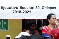 Miércoles 28 de noviembre del 2018. Tuxtla Gutiérrez. Marí­a de Jesús Chusita Espinoza de Los Santos, dirigente de la Sección 50 del Sindicato Nacional de la Secretaria de Salud en Chiapas en conferencia de prensa