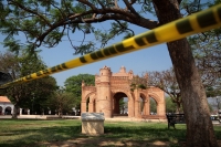 Miércoles 8 de abril del 2020. Tuxtla Gutiérrez. Las plazas de las ciudades de Chiapa de Corzo y Tuxtla son acordonadas por las Brigadas de Salud como medida de prevención de contagios del Coronavirus