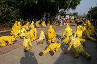 Martes 24 de mayo del 2016. Suchiapa. La Danza del Calalá es representada por los jóvenes de la comunidad quienes recorren las ermitas gritando y acompañando  las ofrendas en las fiestas patronales del Corpus Christi.