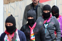 Miércoles 27 de diciembre del 2017. San Cristóbal de las Casas. Las representantes de las bases de apoyo del EZLN dan la bienvenida a los asistentes al segundo encuentro Conciencias por la Humanidad, Las Ciencias Contra el Muro que se realiza a partir d